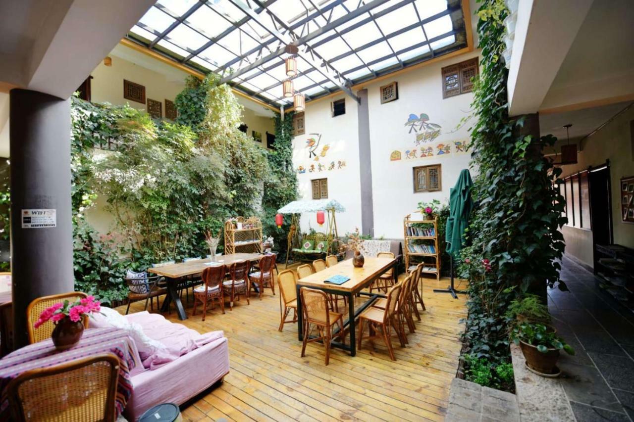 Maple Leaf Inn Lijiang  Exterior photo